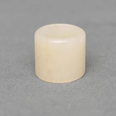  碧月说宝.韫玉流光-南京文物公司明清玉器专场（二） - 白玉扳指