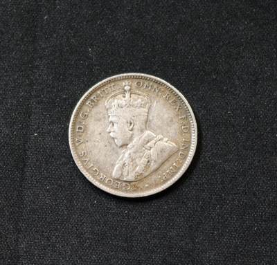 甄臻铺-世界币章拍卖（第60期），甄品场拍品征集中，送拍享返佣金等优惠多多 英属西非 1913年 1先令 乔治五丗 银币 原味美品包浆自然