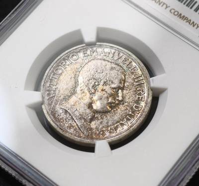 甄臻铺-世界币章拍卖（第60期），甄品场拍品征集中，送拍享返佣金等优惠多多 NGC-AU58 1916年意大利马车2里拉，包浆醇厚泛着粉光