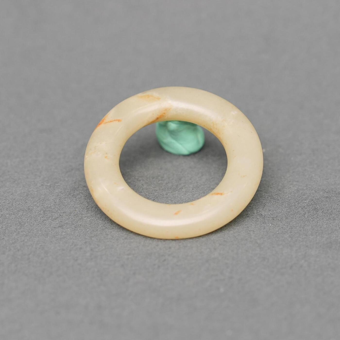  碧月说宝.韫玉流光-南京文物公司明清玉器专场（二） 沁素云环