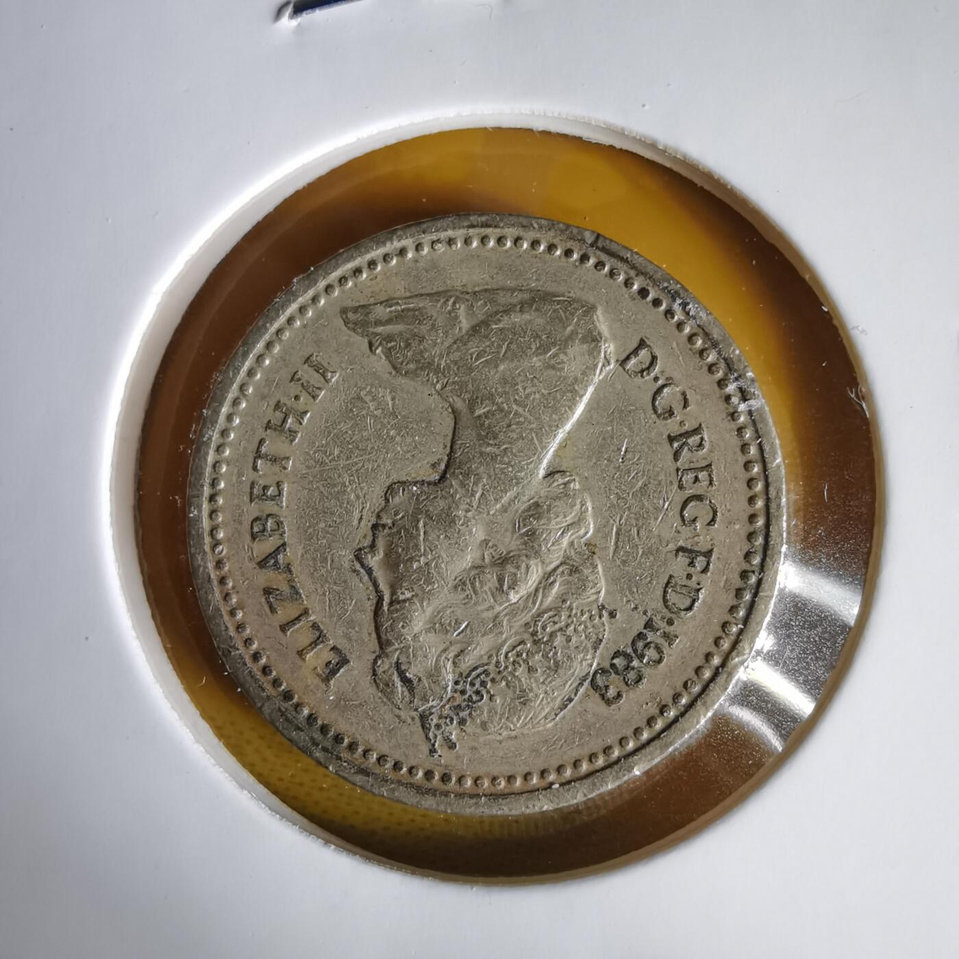 沼泽如烟--第1059场 英国1983年1磅