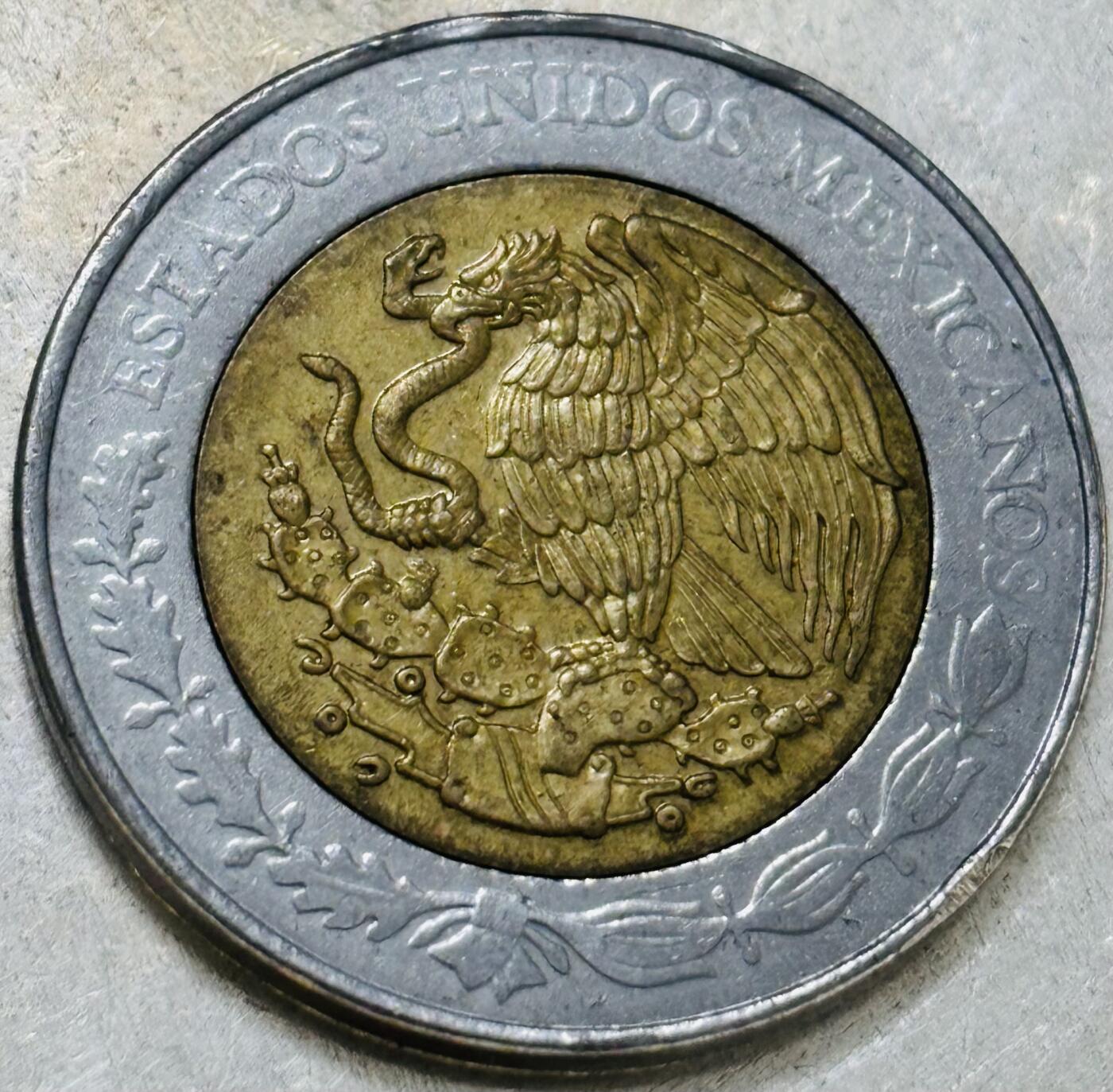 文馨钱币收藏第 300 场，银币，散币，小量德占比利时时期货币，长期接代拍业务 少见 2008 年墨西哥 革命 100 周年 5 比索双色纪念币，独年份