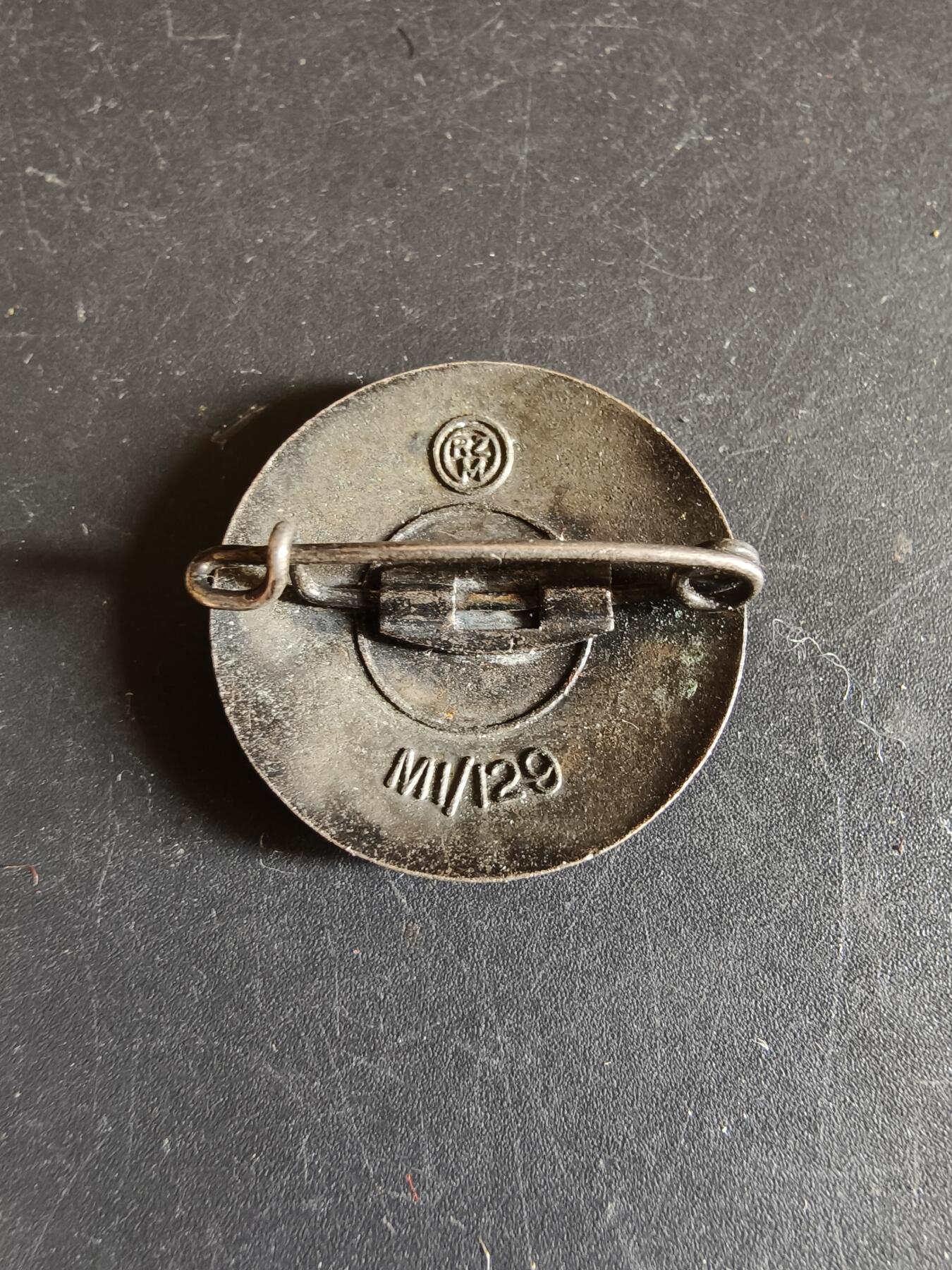 老王徽章第192期 德三1933致敬小胡子证章