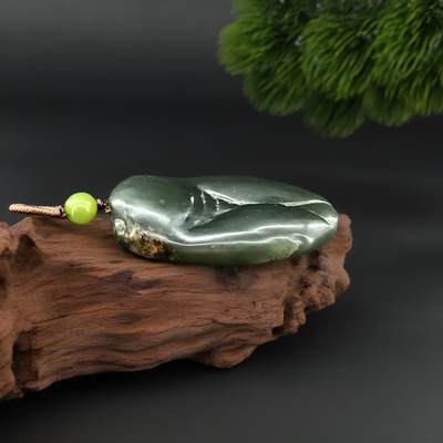 碧月说宝.君子怀瑾·当代和田玉清风专场(九) 一鸣惊人黑青籽料吊坠