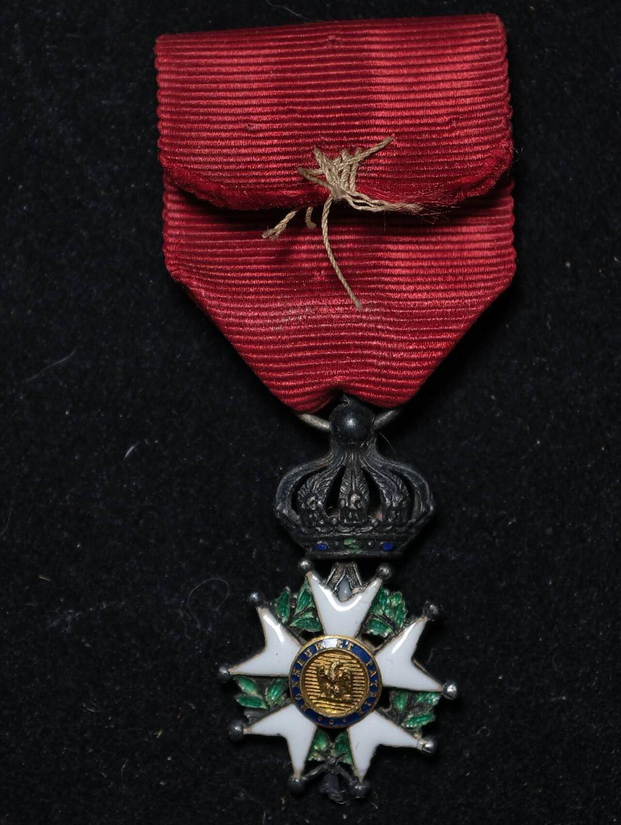 凯旋世界勋赏（第23期）（欢迎送拍）（对拍品有疑问请询问客服，不接受到手刀，出价默认拍品品相。请认真阅读拍卖规则！出价默认已认可！）（收到货请录制开箱视频，无视频概不处理问题。） 。