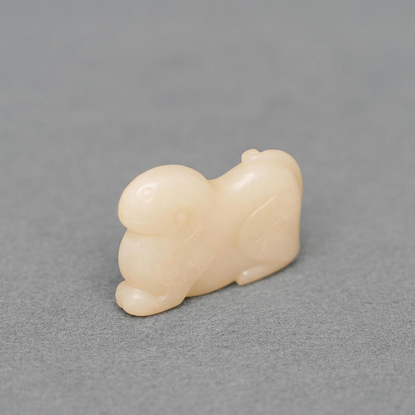  碧月说宝.韫玉流光-南京文物公司明清玉器专场（二） 通天孔瑞兽佩