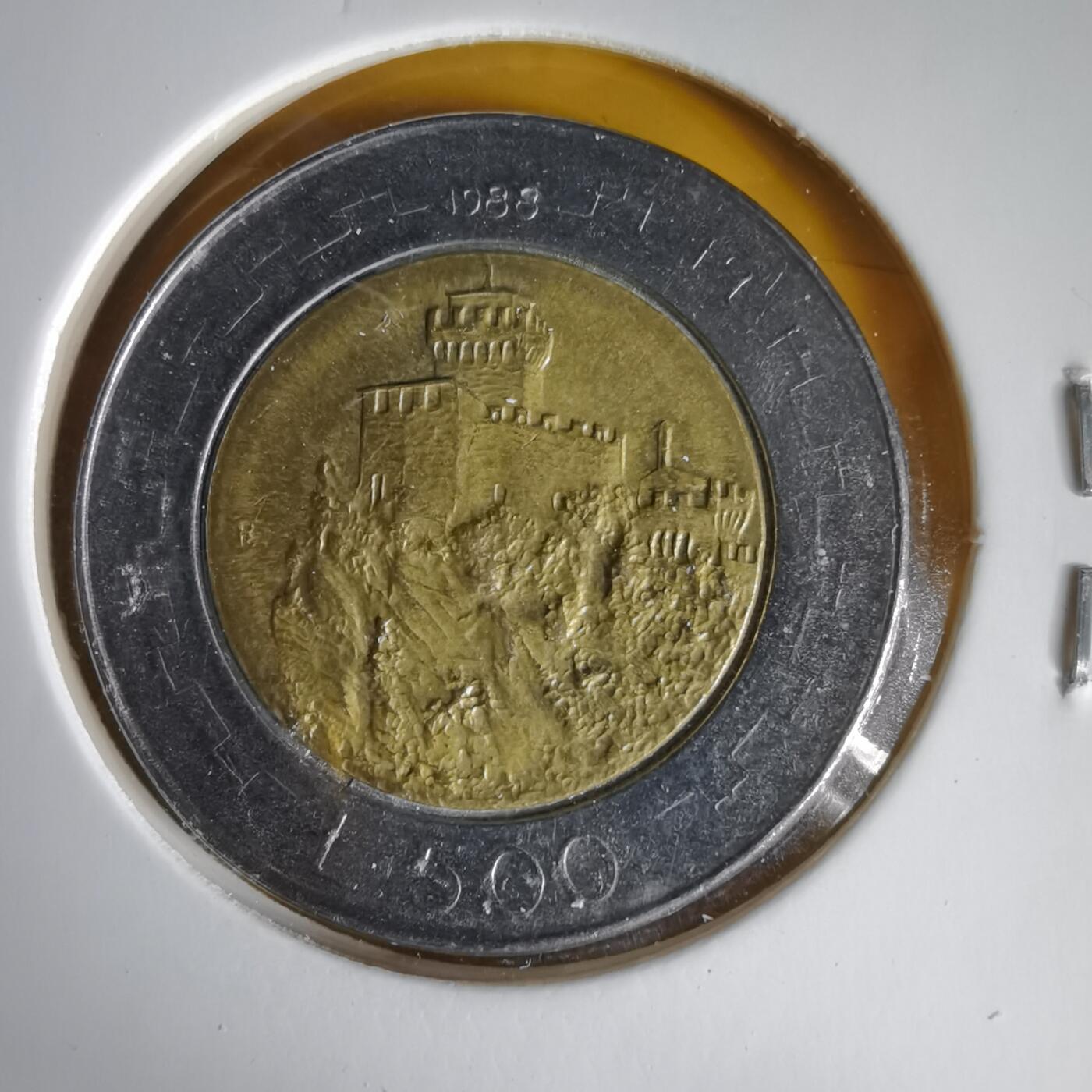 沼泽如烟--第1059场 圣马力诺1988年500里拉