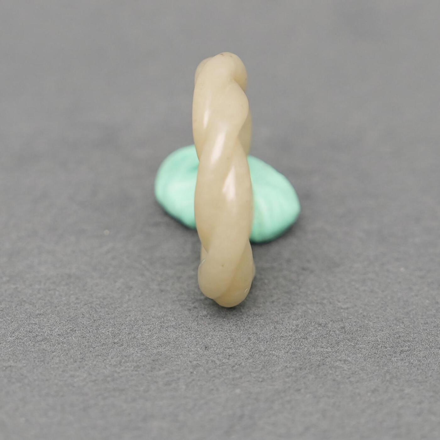  碧月说宝.韫玉流光-南京文物公司明清玉器专场（二） 玉绞丝环