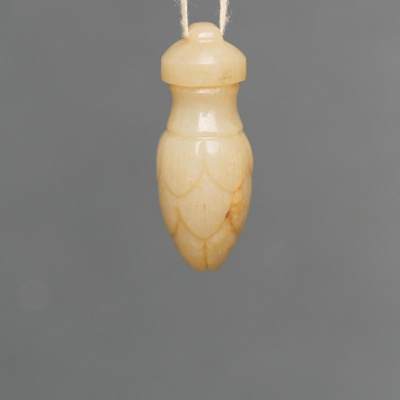  碧月说宝.韫玉流光-南京文物公司明清玉器专场（二） - 莲花玉坠