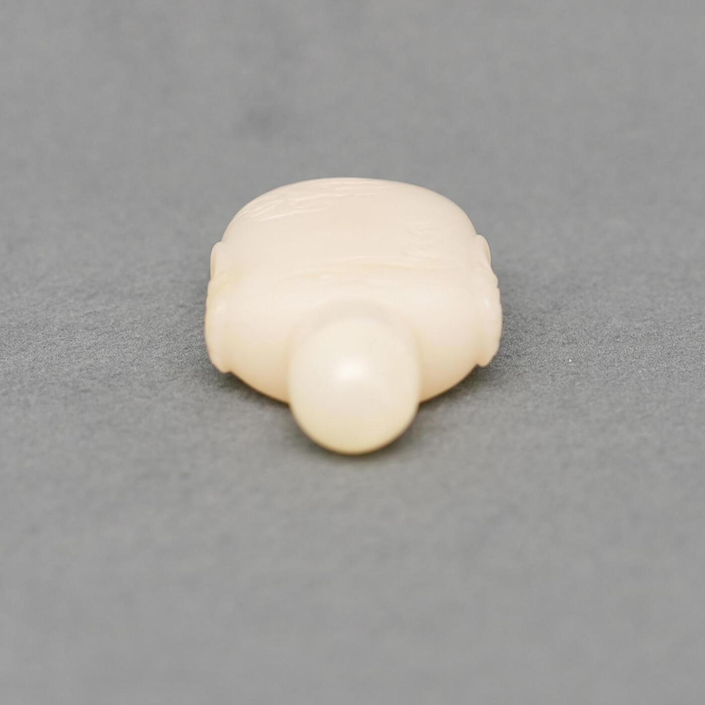 碧月说宝.韫玉流光-南京文物公司明清玉器专场（一） 白玉烟壶