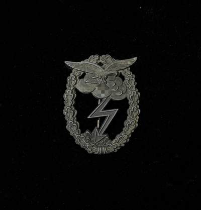 戎马世界章牌大赏第115期 德国二战对地攻击奖章，锌制