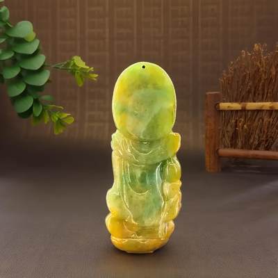 碧月说宝.君子怀瑾·当代和田玉清风专场(九) 老种黄加绿观音（大）