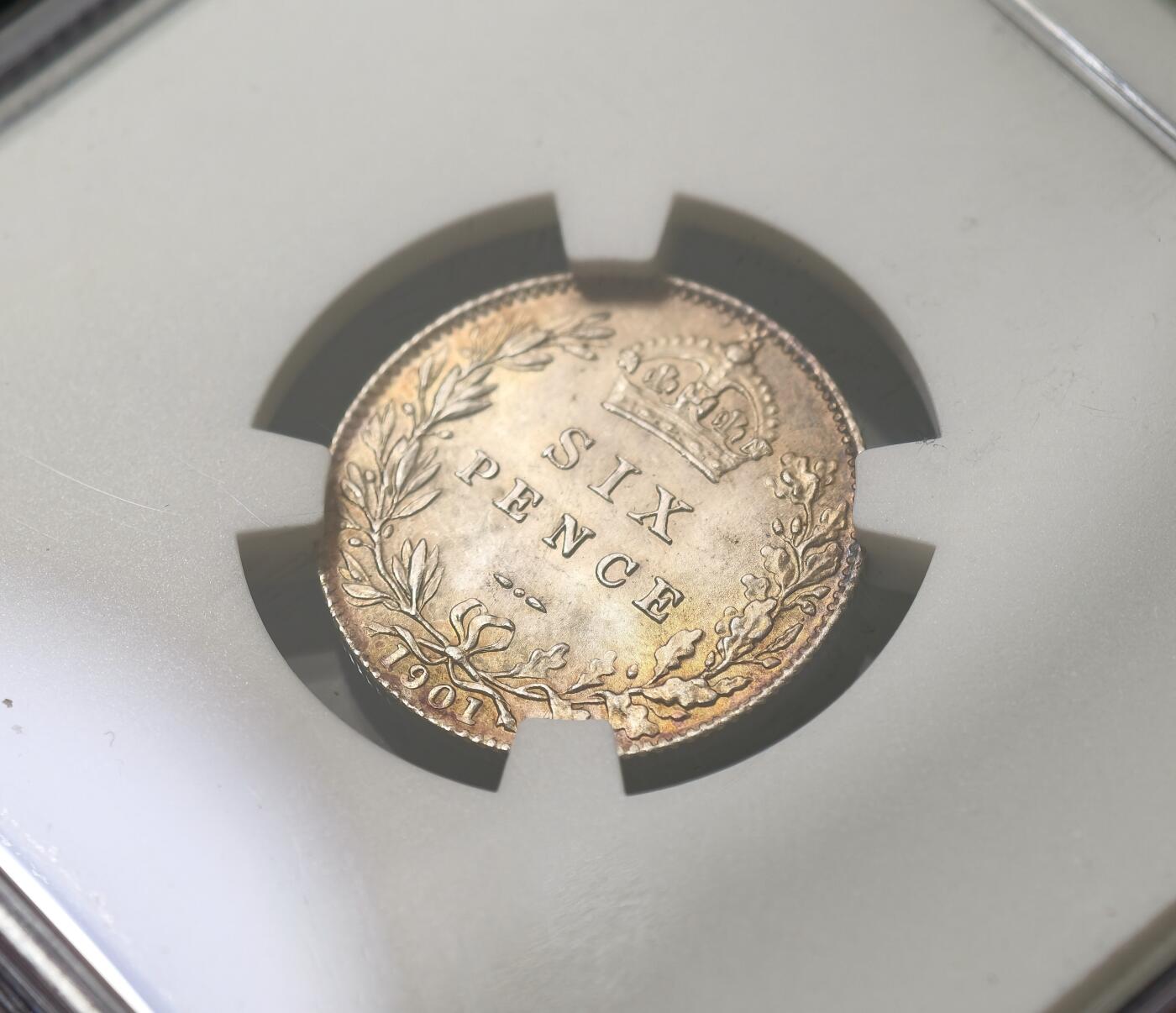 甄臻铺-世界币章拍卖（第60期），甄品场拍品征集中，送拍享返佣金等优惠多多