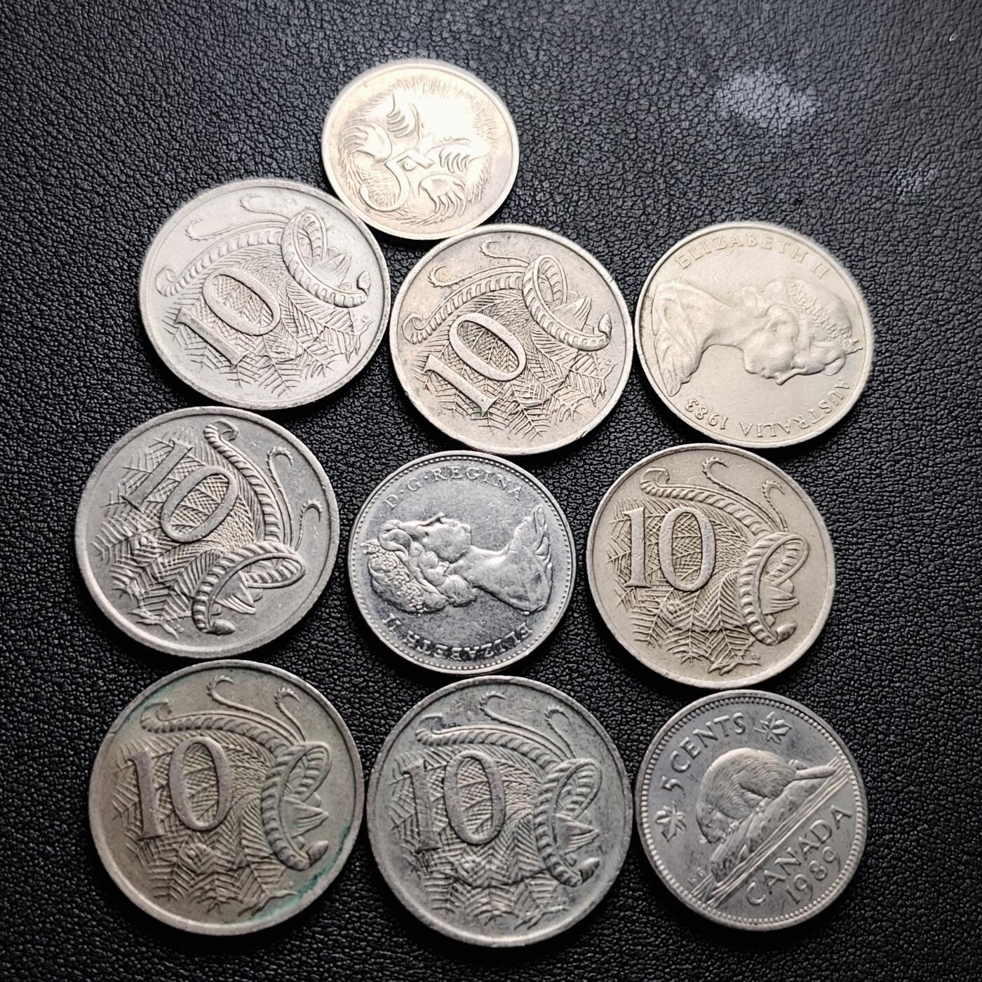 泉币菌-第227场-拍品多 请提前出价 10枚一组 英女王白铜币 混合年份