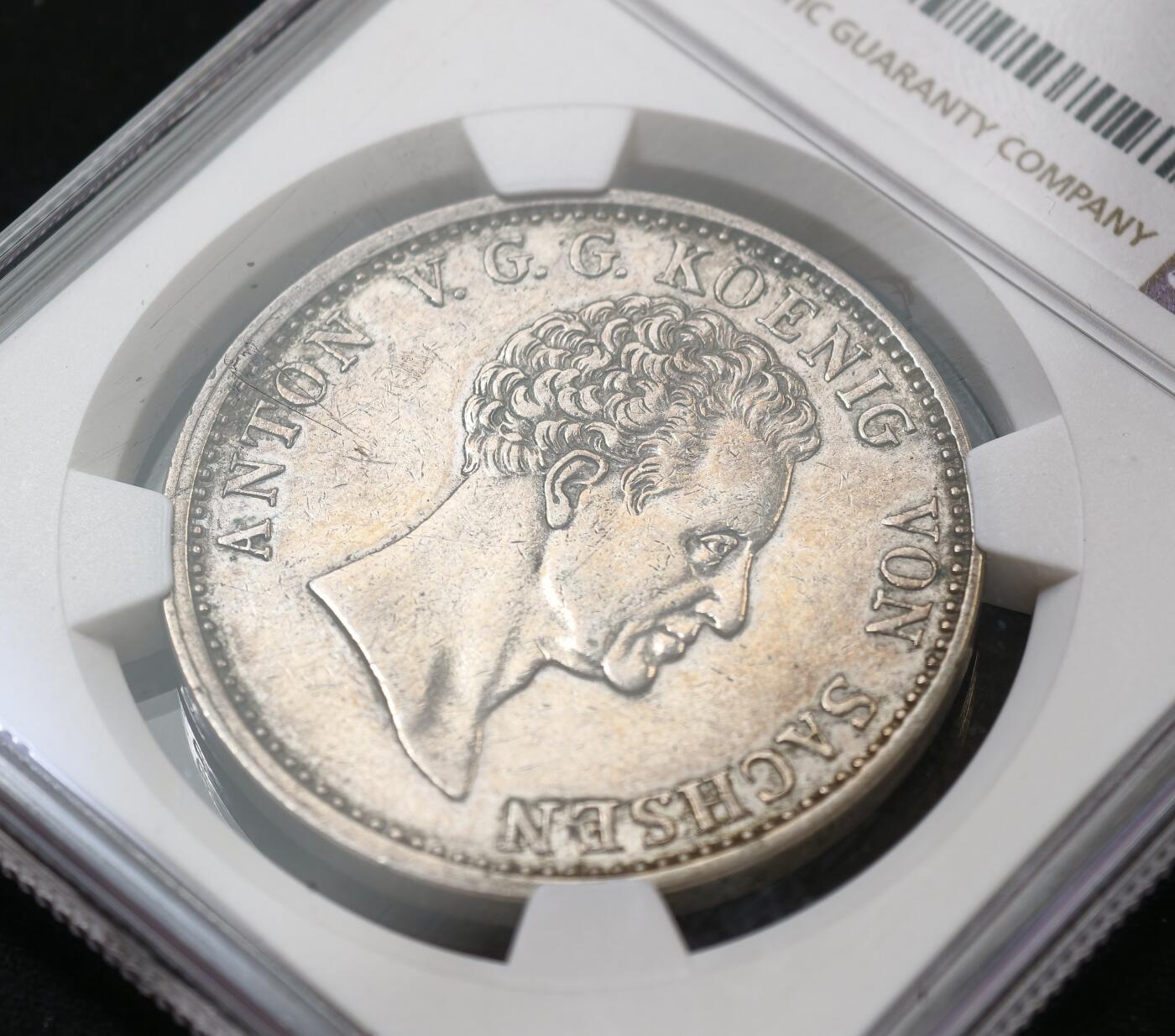 甄臻铺-世界币章拍卖（第60期），甄品场拍品征集中，送拍享返佣金等优惠多多