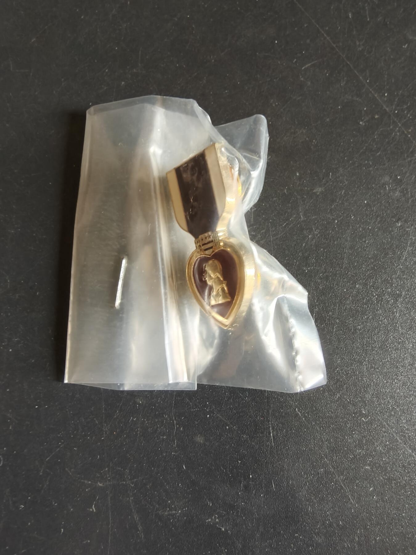 老王徽章第192期 美国紫心勋章徽章