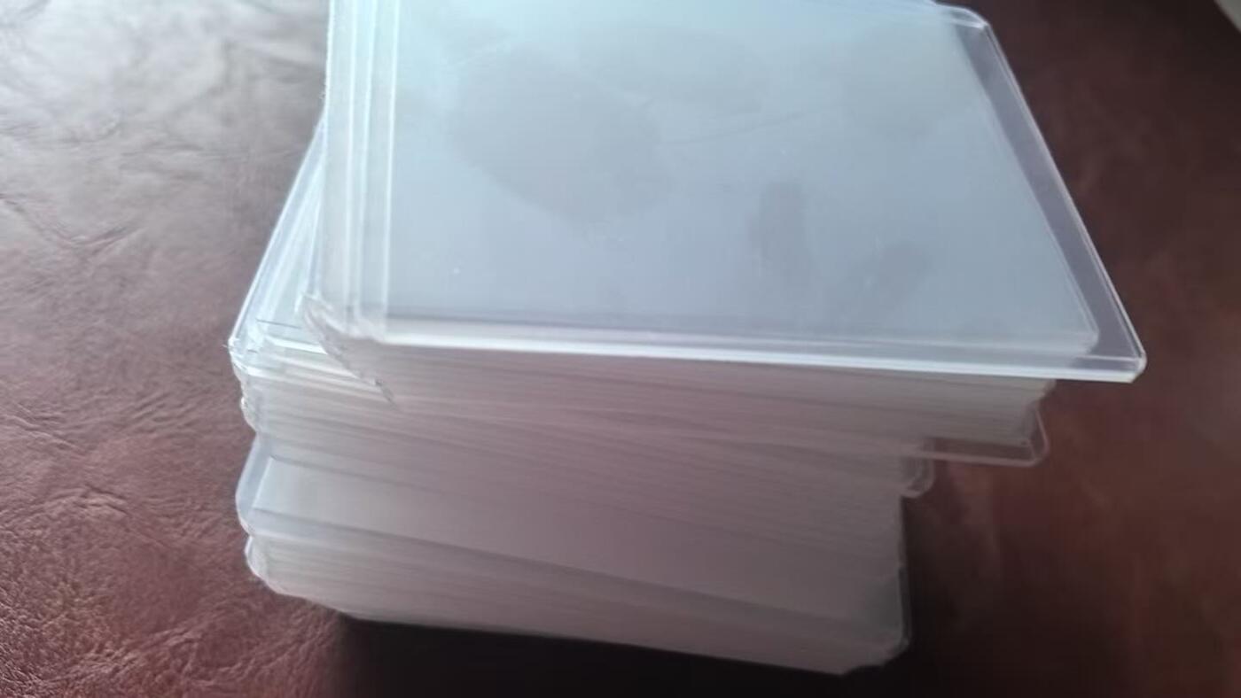 龙虎卡牌-八三场（满200元包邮，无佣金，每周六结拍，欢迎送拍） 卡夹50个 (未撕膜)