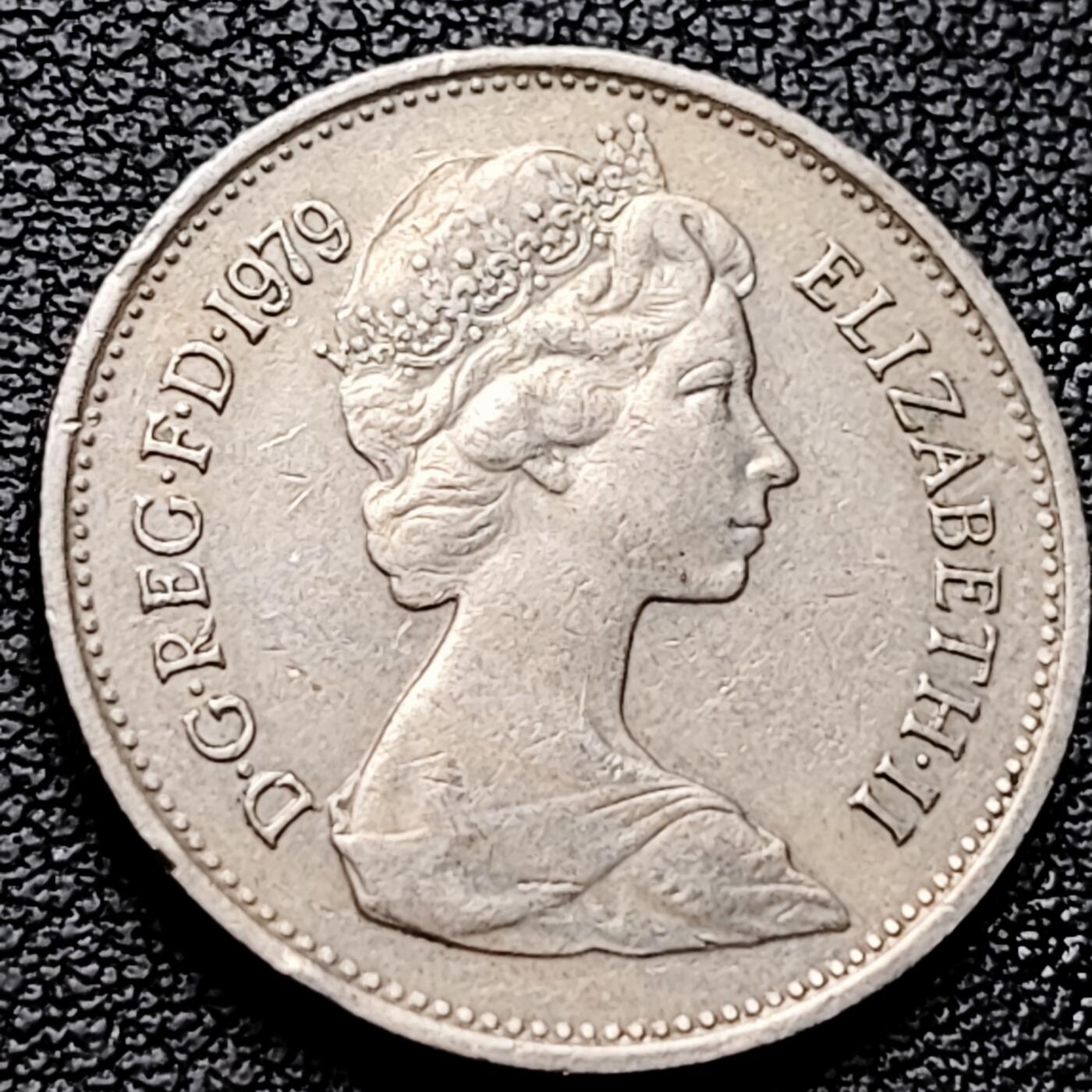 泉币菌-第227场-拍品多 请提前出价 早期老版 1979年英国大5便士镍币 皇冠蓟草 23mm 