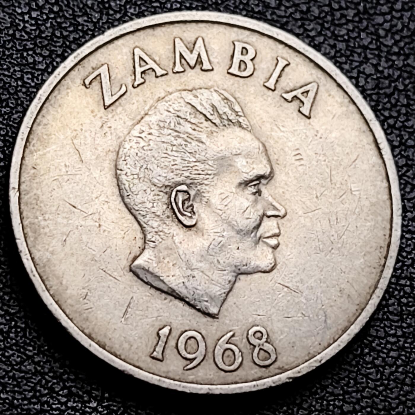 泉币菌-第227场-拍品多 请提前出价 少见 苇羚 首年 1968年赞比亚20恩韦硬币 28.5MM