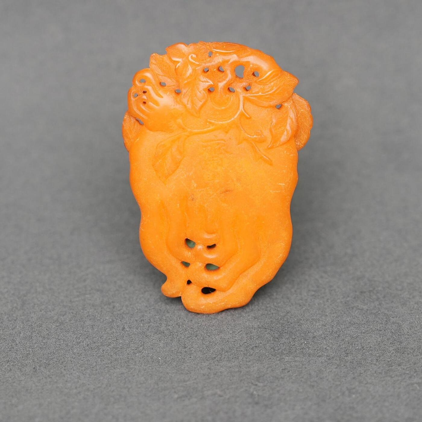  碧月说宝.韫玉流光-南京文物公司明清玉器专场（二） 蜜蜡佛手斋戒牌