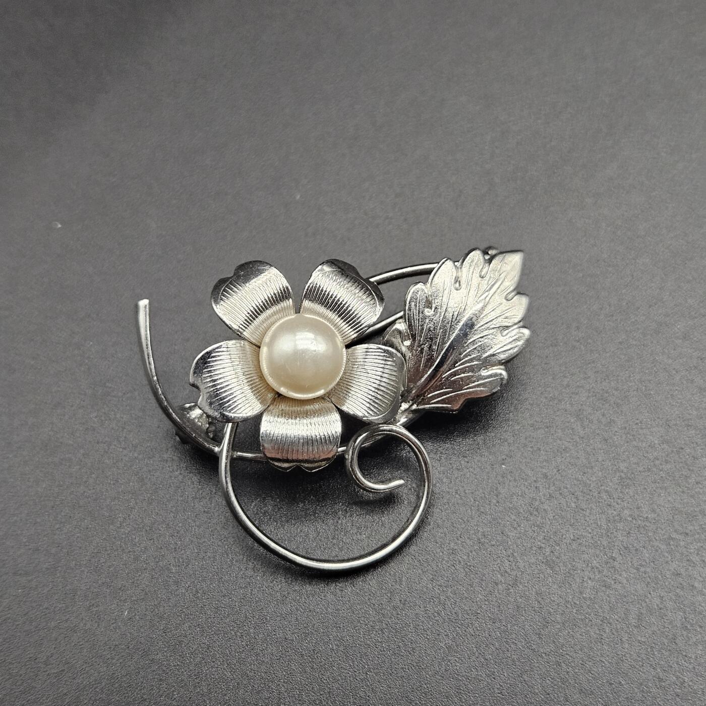 0元起拍勋章 第347期 咸鱼国勋章拍卖专场 4月19日（周日）下午6：00开始 日本中古胸针