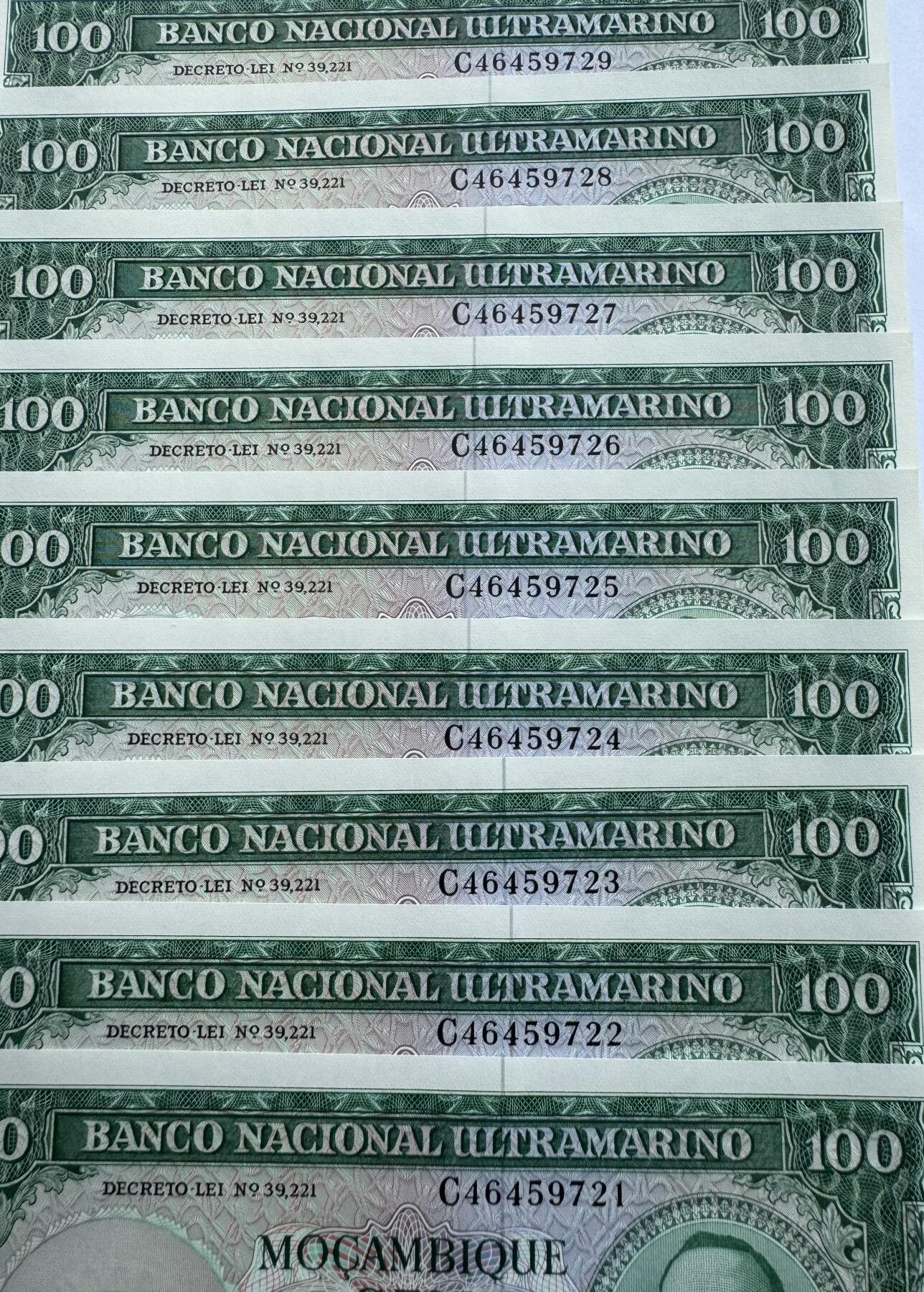 2026第7场（总第234期）：精品外钞、塑料钞、测试钞综合场  葡属莫桑比克1961年版100埃斯库多10连号一组UNC
