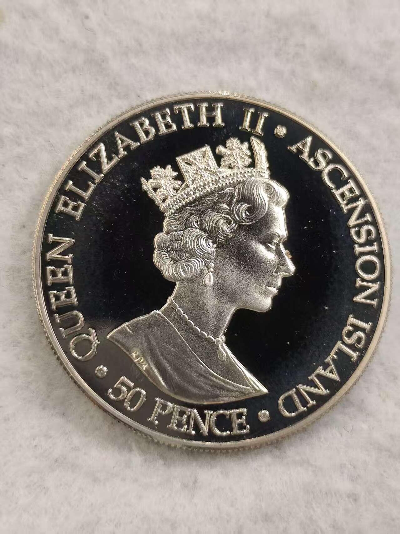 G&W世界散币，银币处理专场（第48场） 阿森松2002年50便士 伊丽莎白王太后百年诞辰与逝世悼念  克朗型