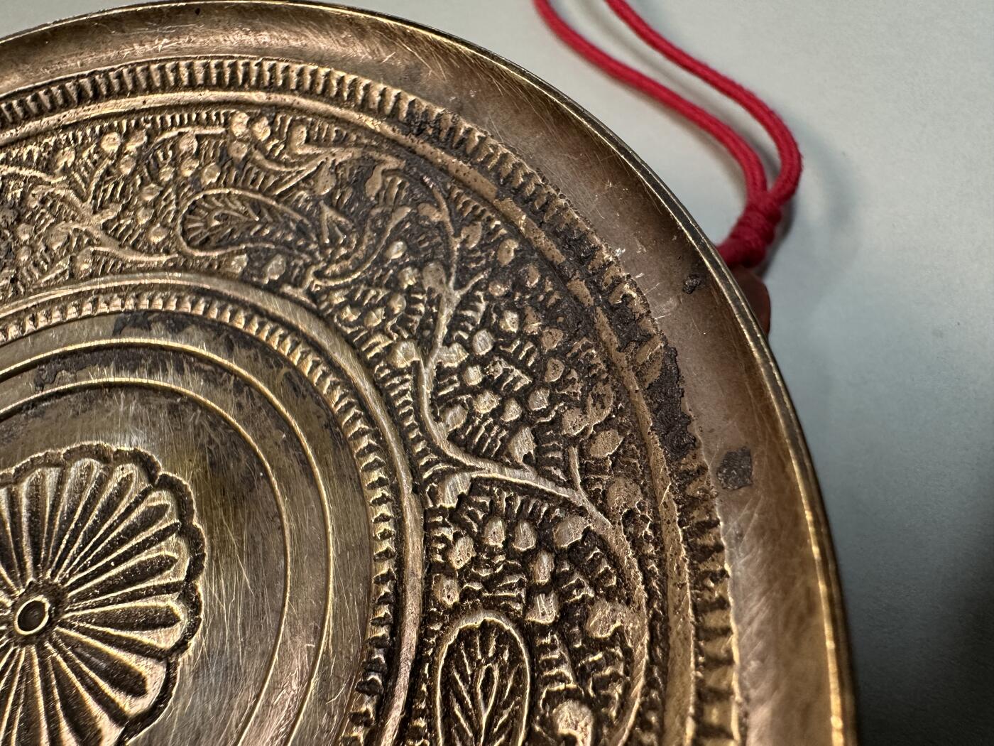 清代-民国 精品铜器专场 晚清民国老黄铜花卉纹碟 手工錾刻香盘