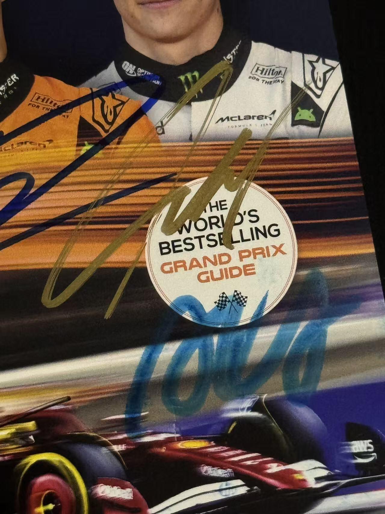 零元拍：有朋友想要“头哥”阿隆索的签名但目前单签暂时没有，等等迈阿密站咱争取安排，今天先来个合签！2025赛季F1车手总冠军迈凯伦车手兰多·诺里斯，队友奥斯卡·皮亚斯特里；梅赛德斯双子星乔治·拉塞尔，基米·安东内利；红牛霸主马克斯·维斯塔潘；阿斯顿马丁的费尔南多·阿隆索；还有奥迪车队的现实版“极速狂飙”尼克·霍肯博格签名2026赛季世界一级方程式汽车大奖赛官方指南！