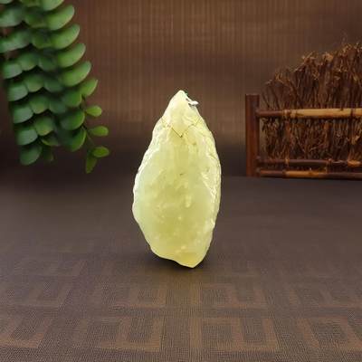 碧月说宝.君子怀瑾·当代和田玉清风专场(九) 青白玉戈壁料吊坠