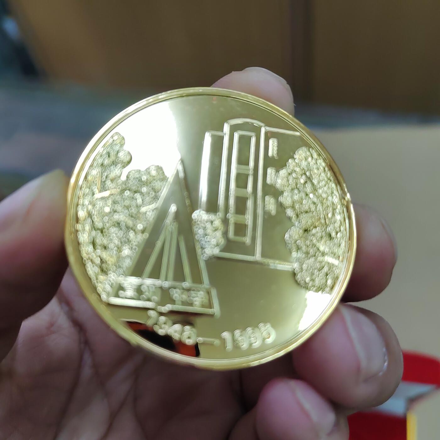 PCAI钱币  17-810  钱币邮票纪念章小专场 纪念章