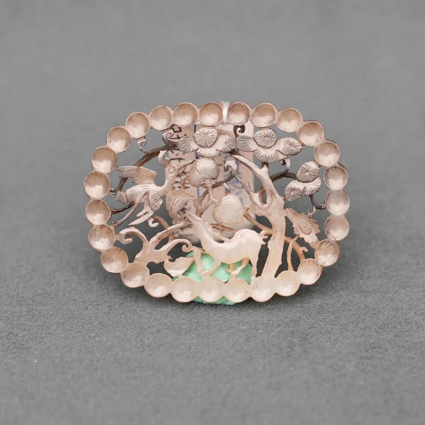  碧月说宝.韫玉流光-南京文物公司明清玉器专场（二） 白玉鹿鹤连珠佩