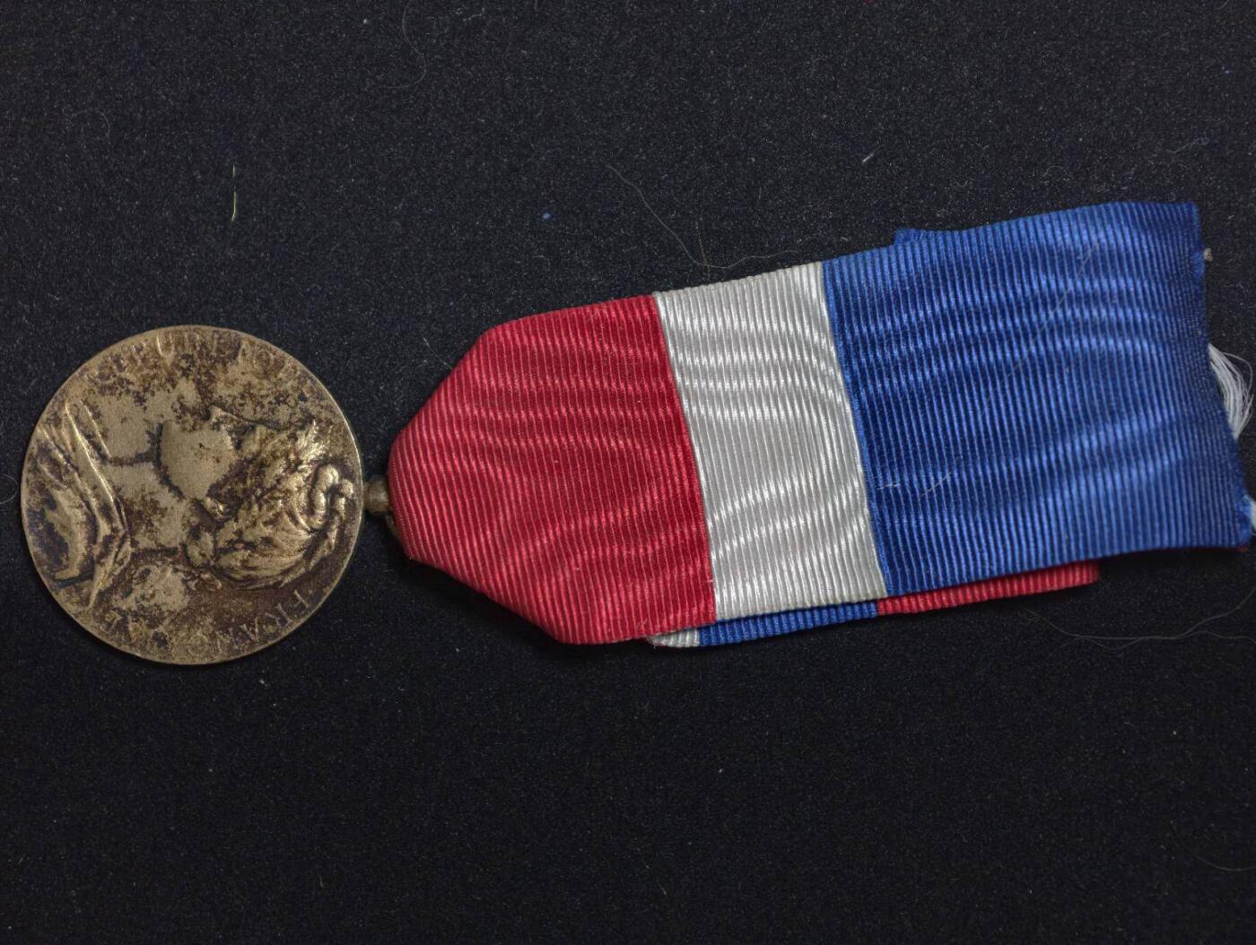 凯旋世界勋赏（第23期）（欢迎送拍）（对拍品有疑问请询问客服，不接受到手刀，出价默认拍品品相。请认真阅读拍卖规则！出价默认已认可！）（收到货请录制开箱视频，无视频概不处理问题。） .