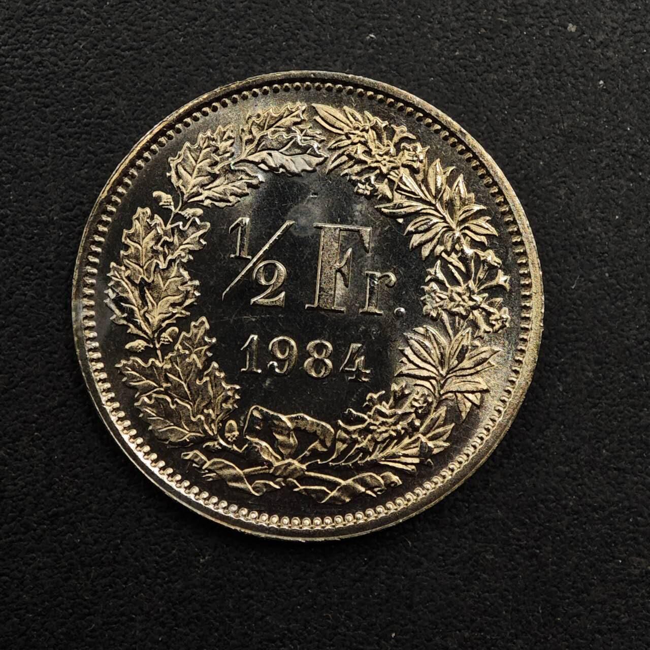 【淘币小摊】实时拍第八百九十二拍   散币场    每周一统一发货 瑞士1984年1/2法郎镍币