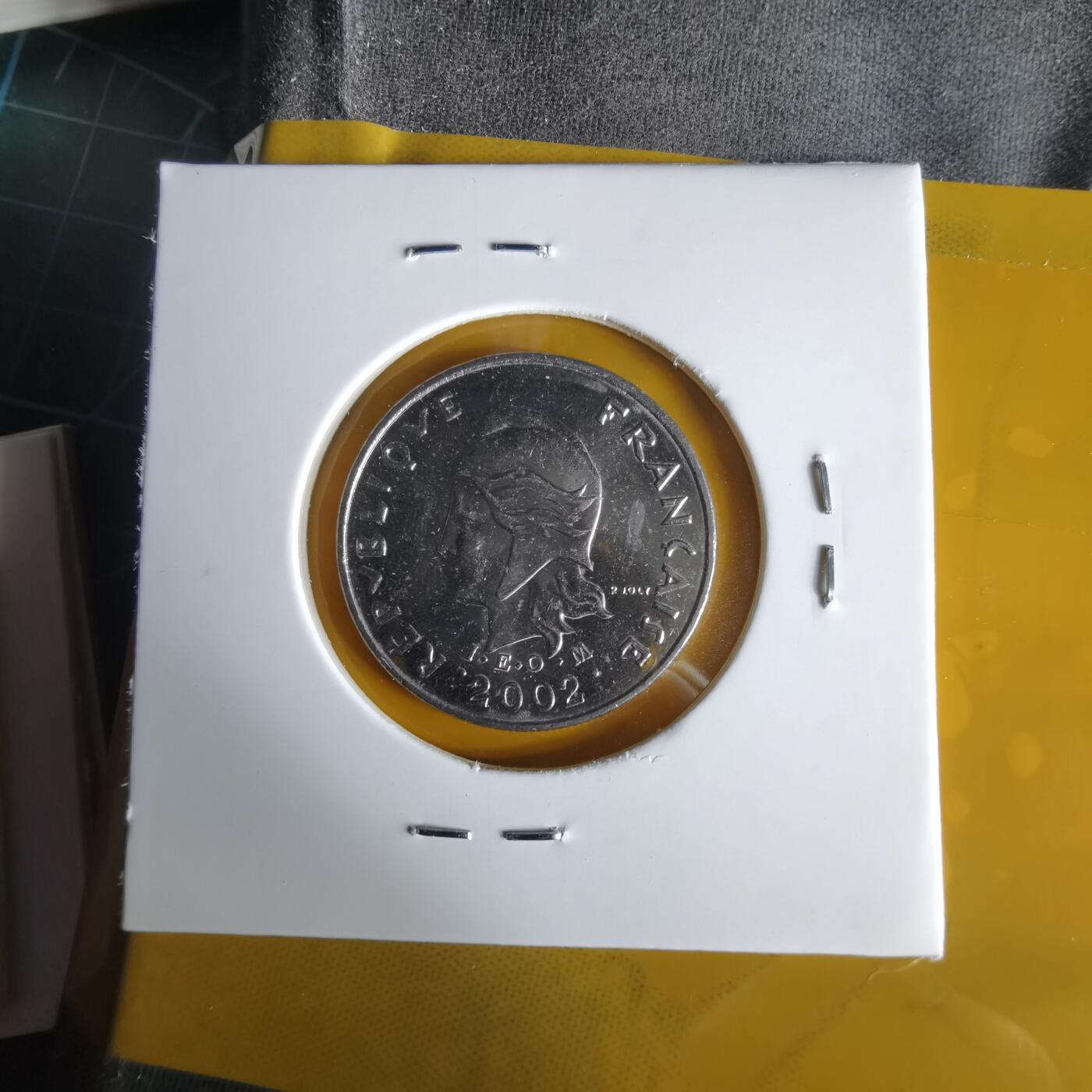 沼泽如烟--第1059场 法属波利尼西亚2002年10法郎