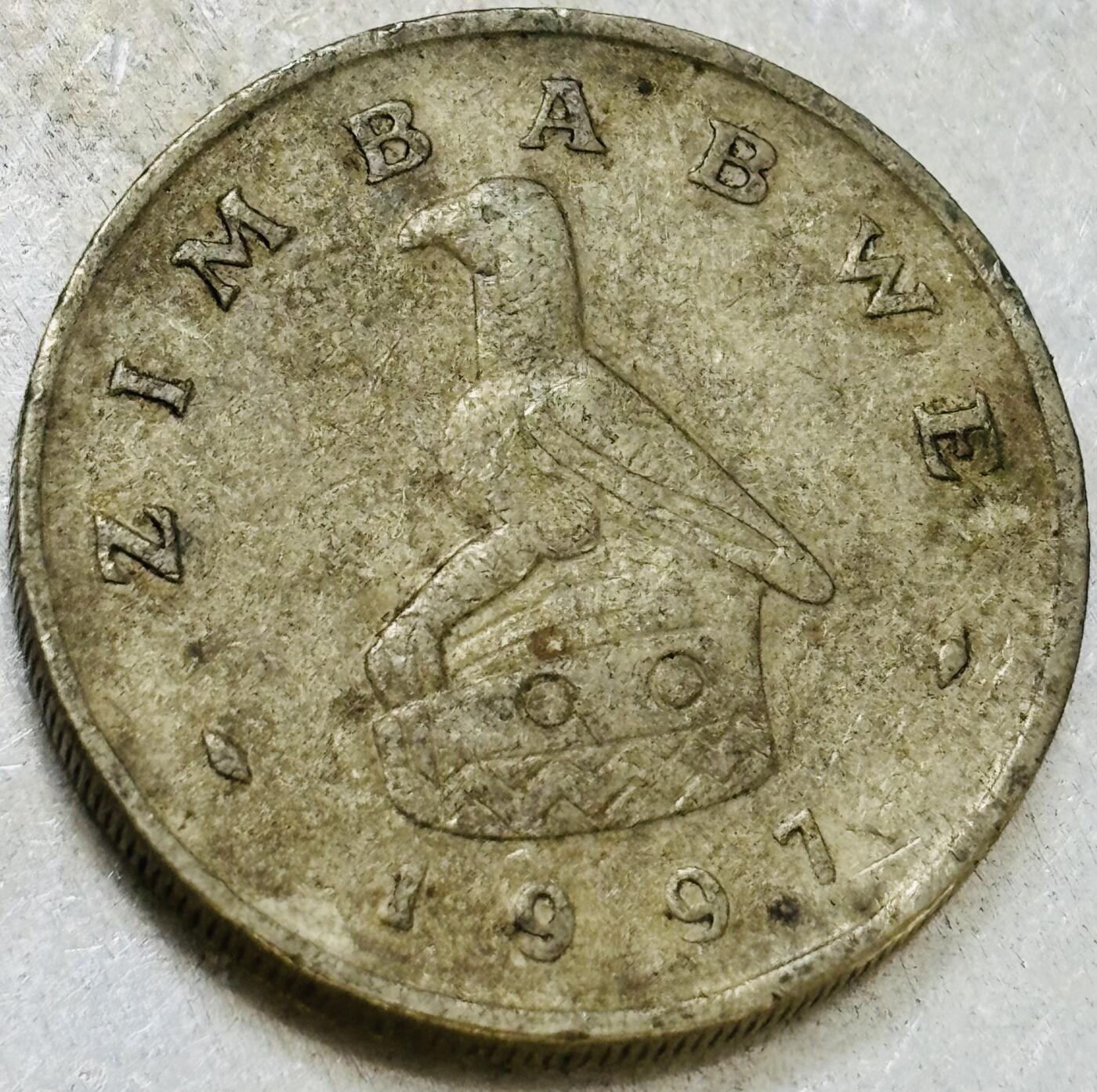 文馨钱币收藏第 300 场，银币，散币，小量德占比利时时期货币，长期接代拍业务 1997 年津巴布韦 2 元，独年份