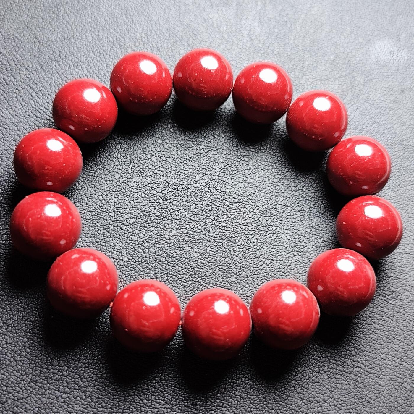 泉币菌-第227场-拍品多 请提前出价 全新未佩戴 朱砂手串14颗 圆润饱满 祈福平安守护 尺寸15mm  重约54g