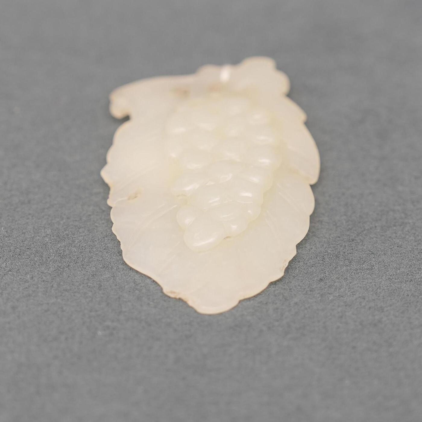  碧月说宝.韫玉流光-南京文物公司明清玉器专场（二） 玉葡萄