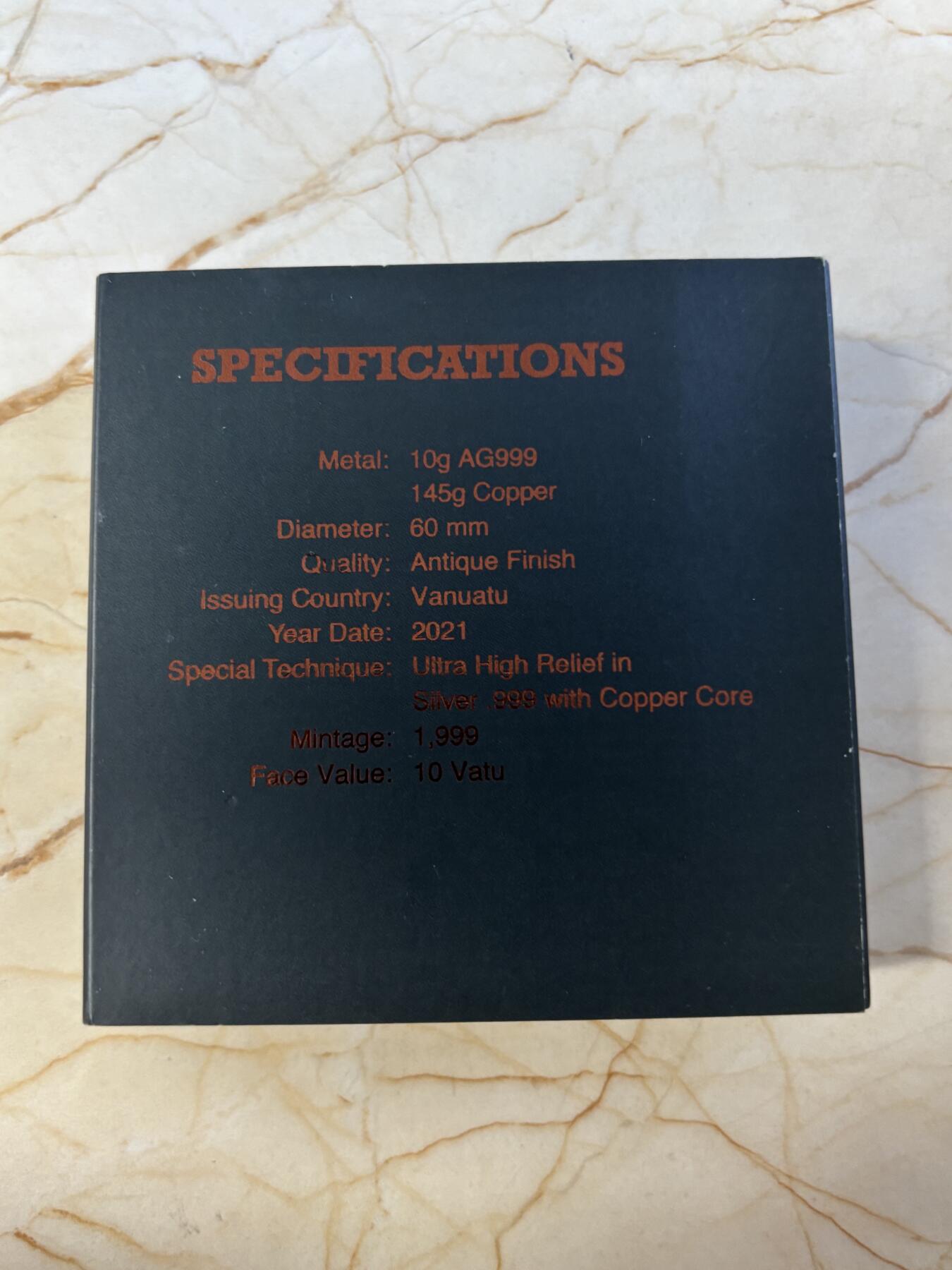 第197期拍卖 瓦努阿图2021年恐龙系列暴龙银铜双金属纪念币，999银+铜，10+145克，发行：1999枚