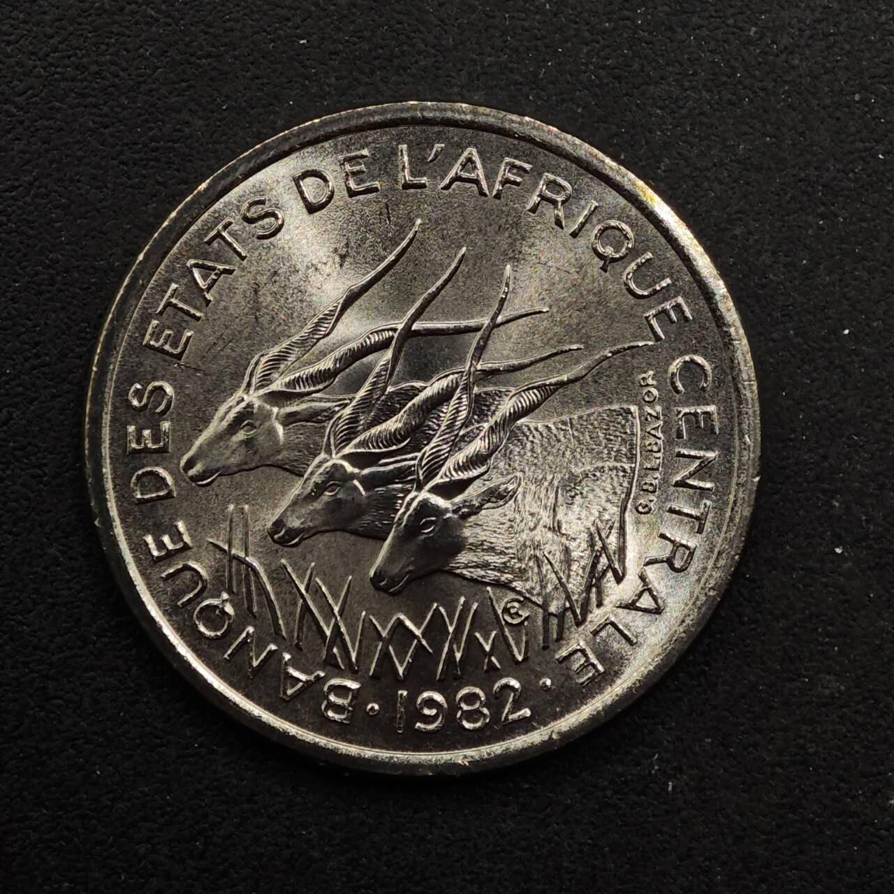 【淘币小摊】实时拍第八百九十二拍   散币场    每周一统一发货 中非乍得1982年50法郎镍币