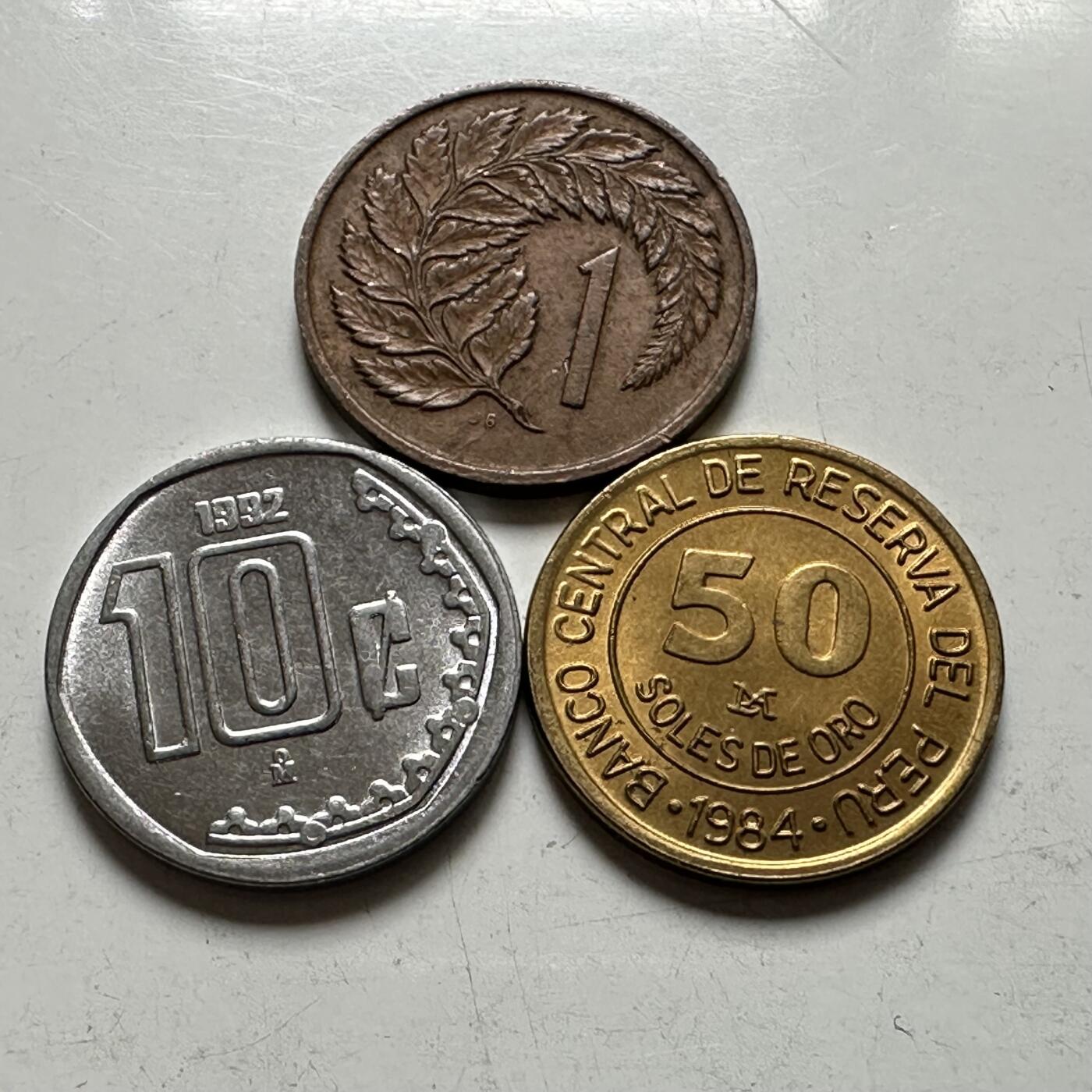 🌹外币初藏🌹🐯2026年第43场   每周二四六晚8️⃣点  世界硬币 散币三枚