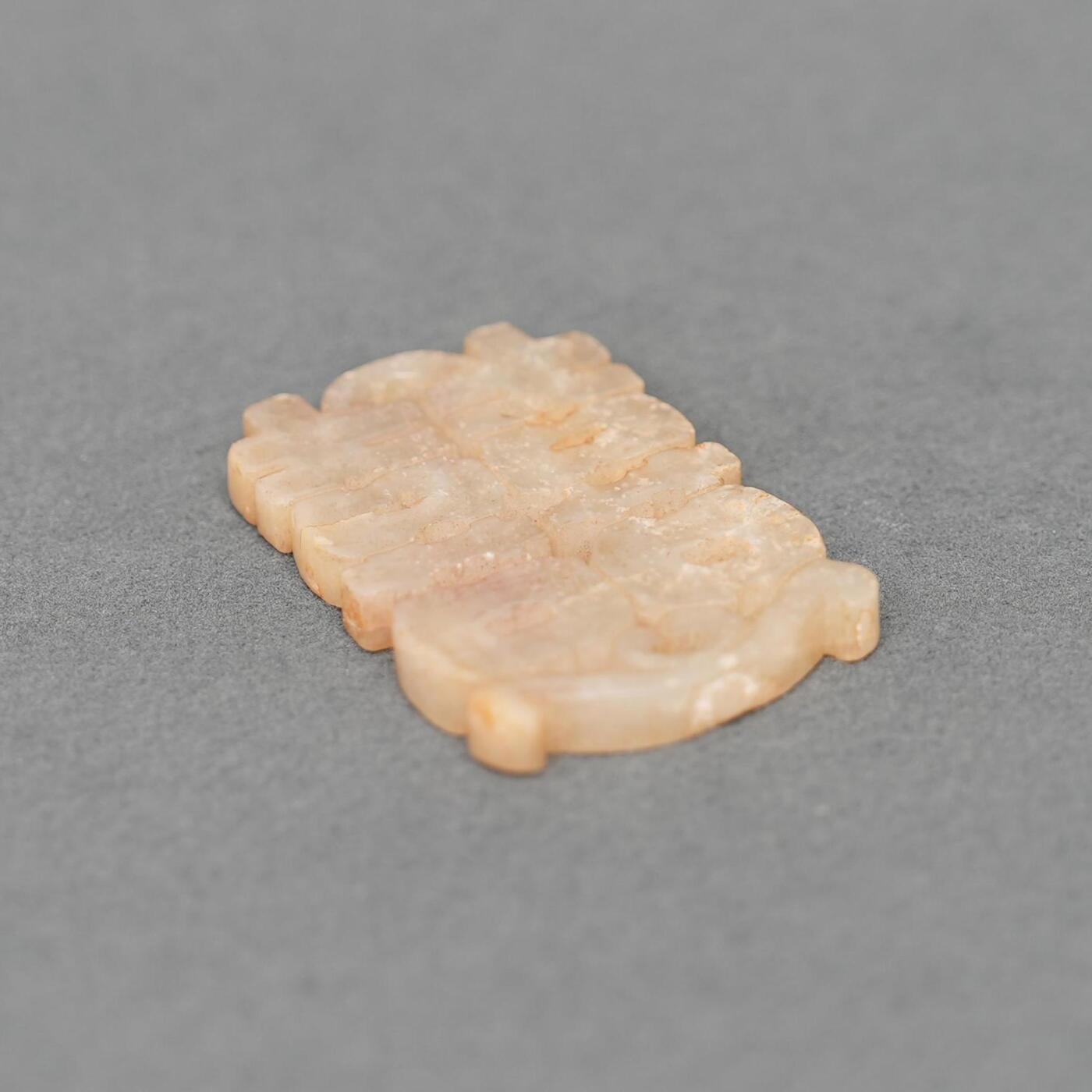  碧月说宝.韫玉流光-南京文物公司明清玉器专场（二） 沁色双喜牌