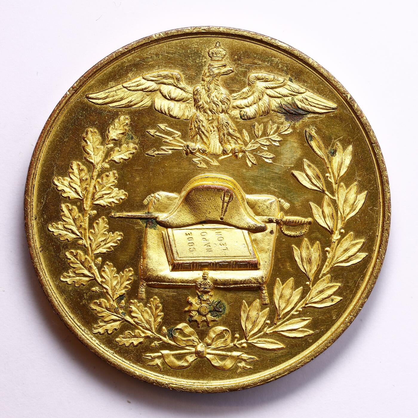 观钱 近现代机制币拍卖No.009（全场顺丰包邮，不区分偏远地区）  1869 年法国 拿破仑一世诞辰百年纪念鎏金铜章