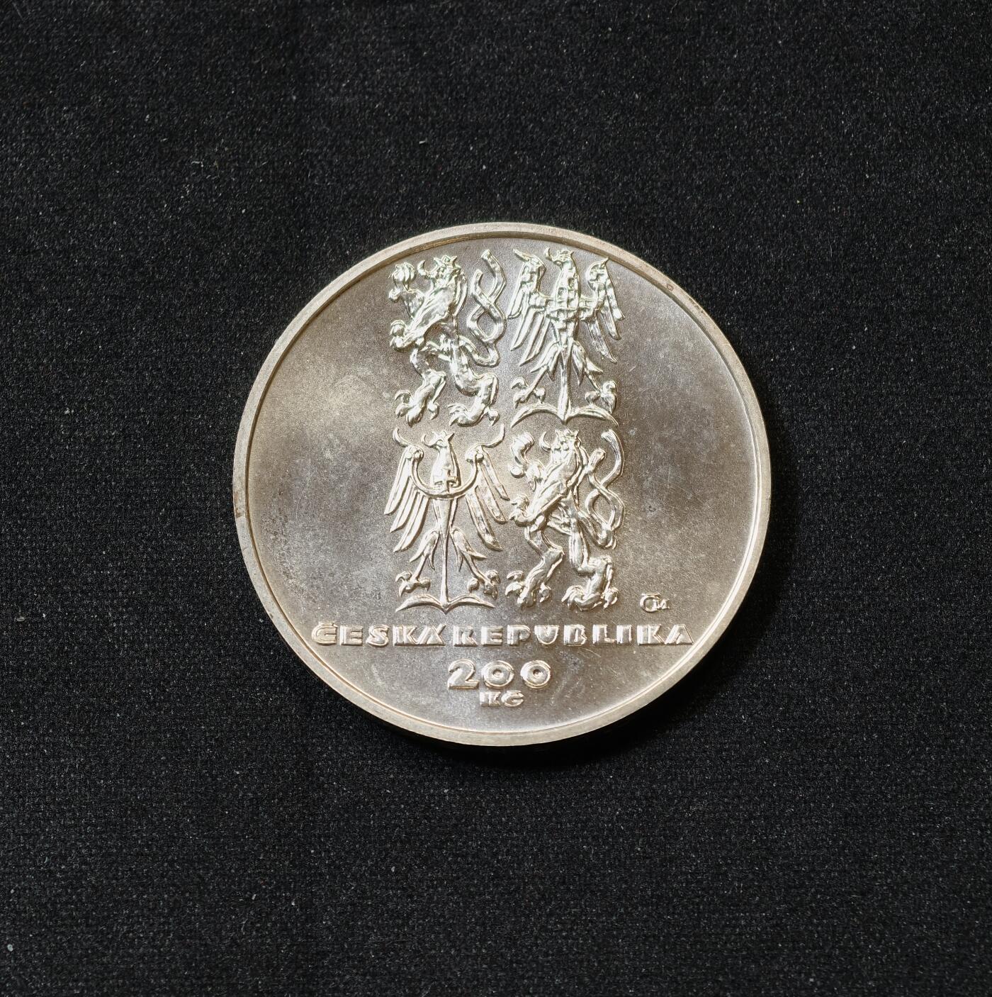 甄臻铺-世界币章拍卖（第60期），甄品场拍品征集中，送拍享返佣金等优惠多多