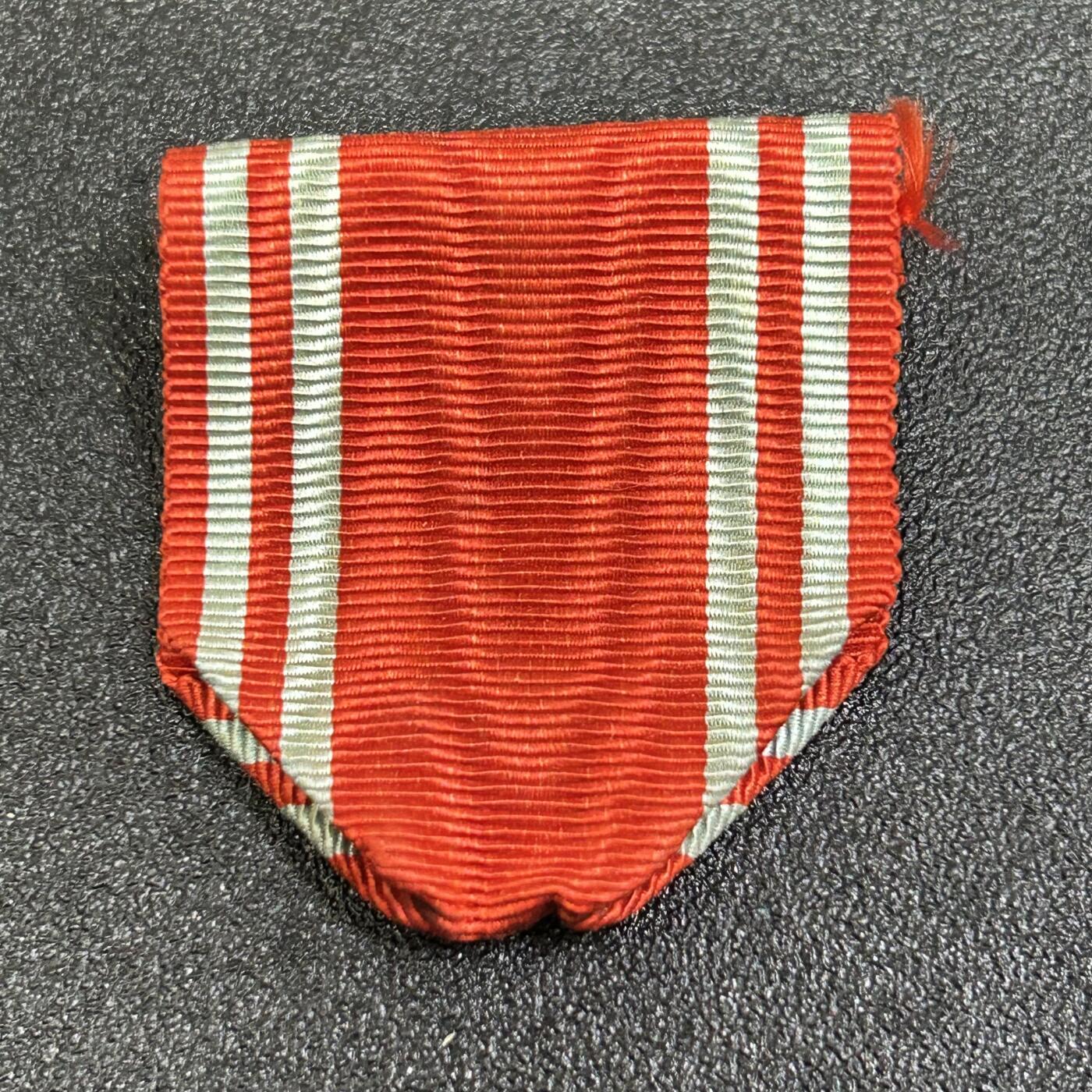 西秦中古拍卖第八十四期  日本红十字奖章绶带