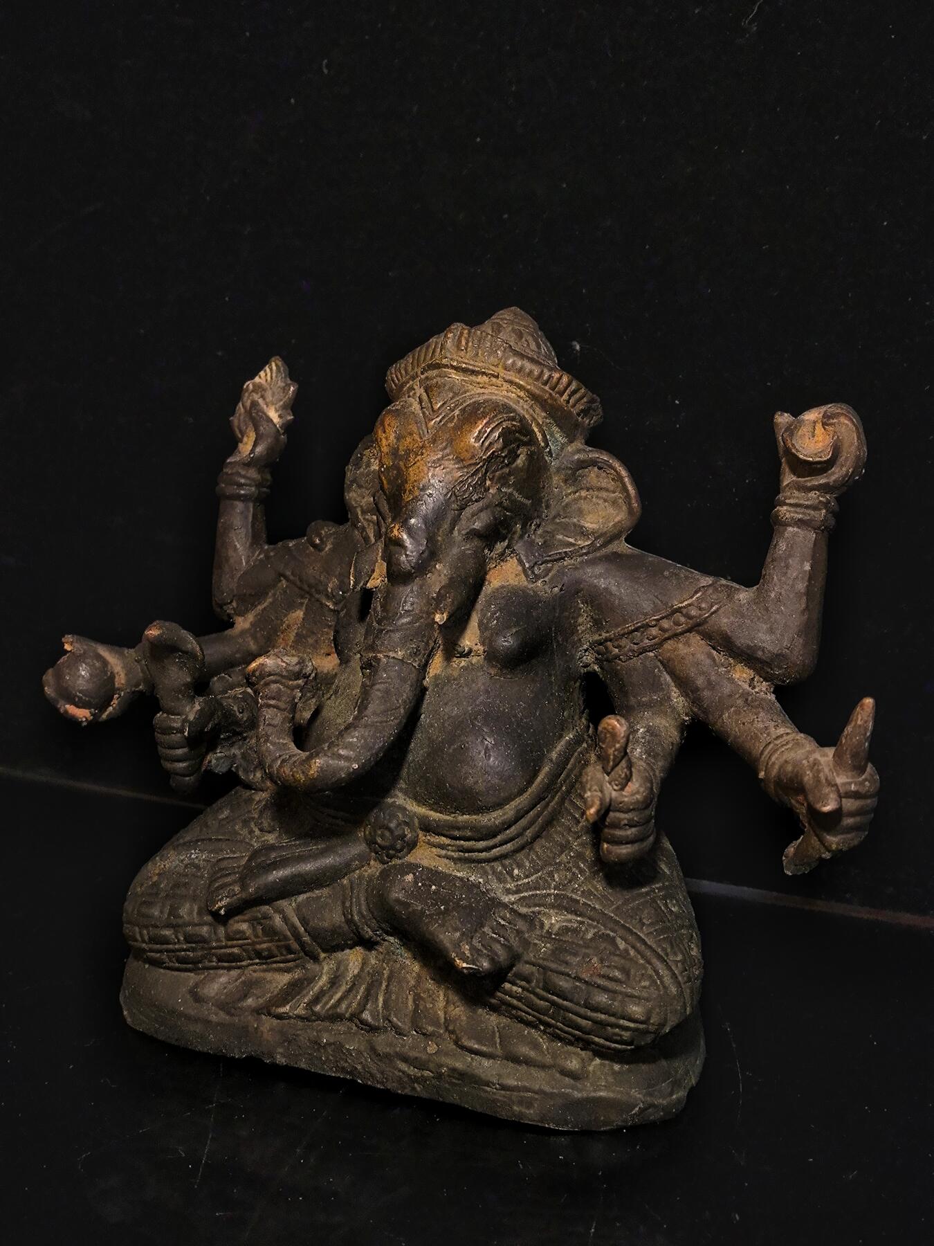 碧月说宝.雪域莲花开（二） 清代 象鼻天财神座像