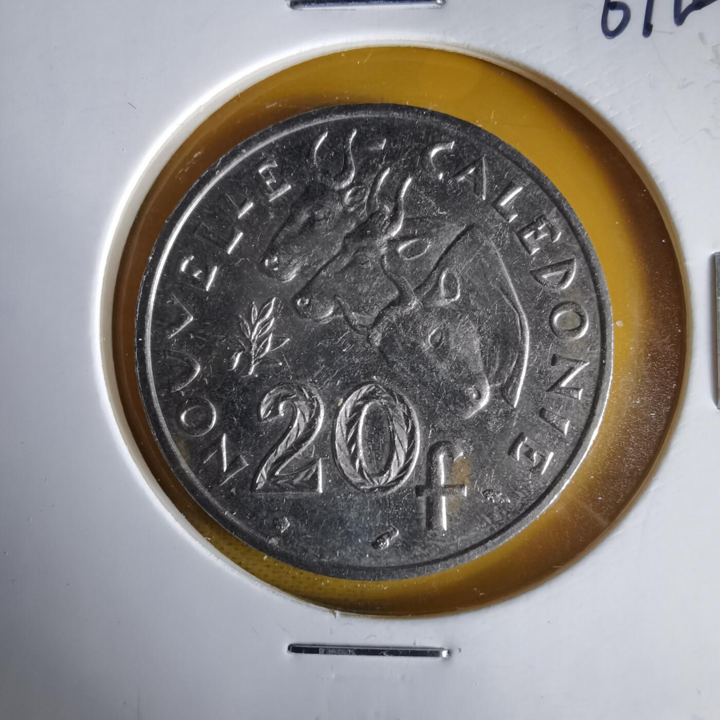 沼泽如烟--第1061场 法属新喀里多尼亚1992年20法郎