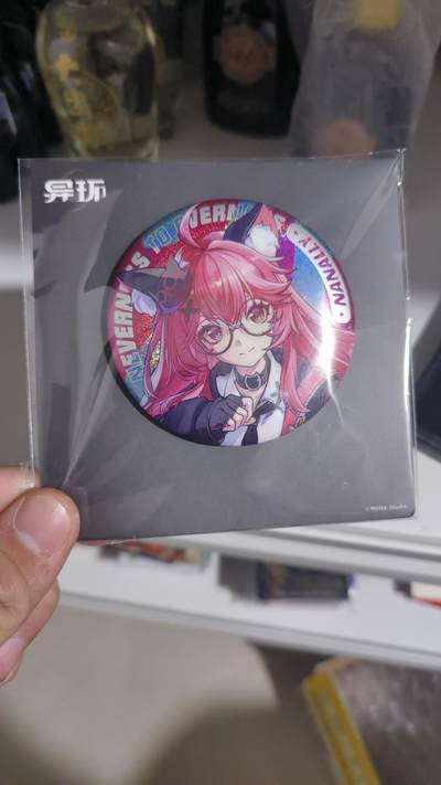 霸总卡牌第七期（低佣金 放心拍 周五23点截拍）持续收拍中～ 【全新未拆封】apple×异环吧唧