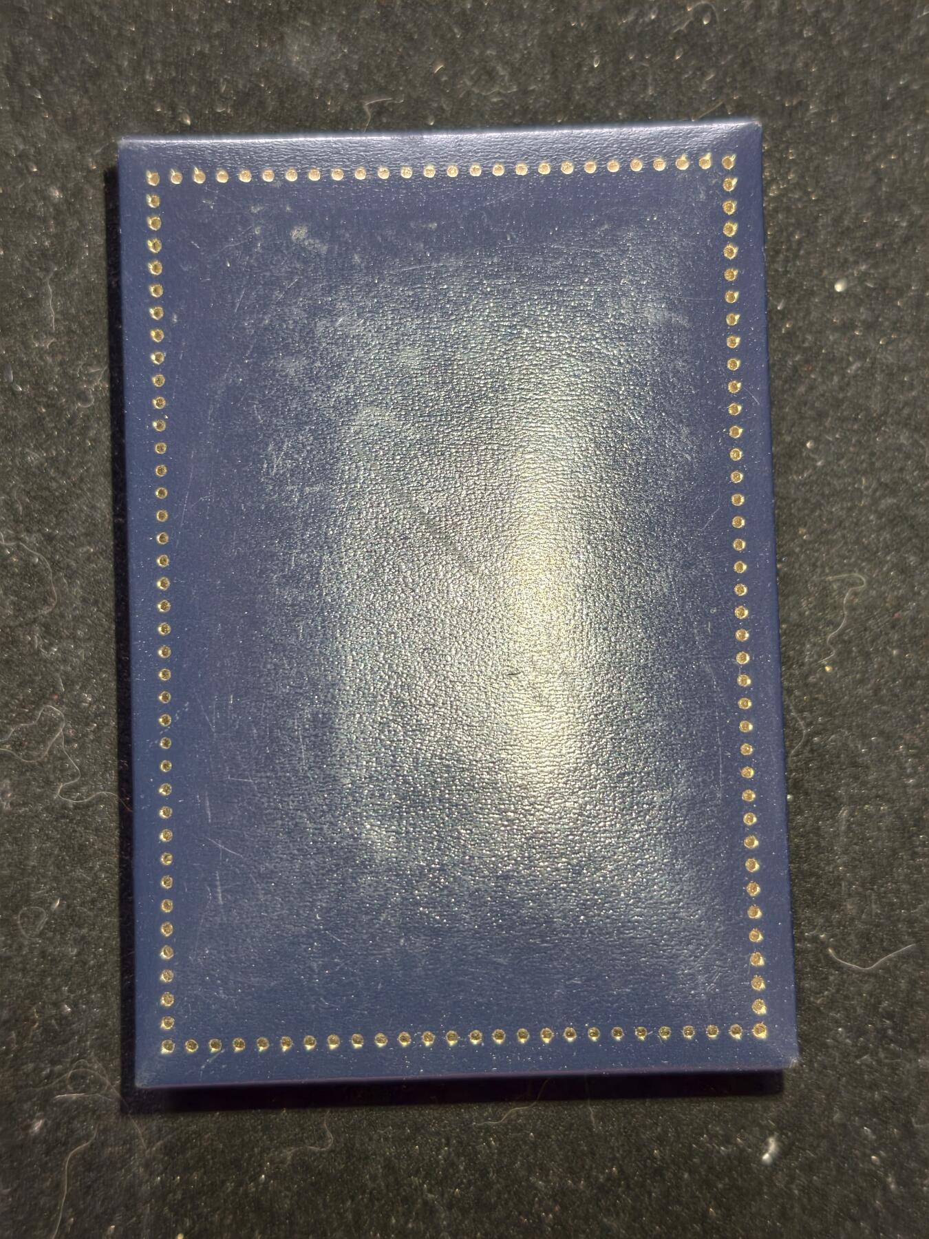 凯旋世界勋赏（第23期）（欢迎送拍）（对拍品有疑问请询问客服，不接受到手刀，出价默认拍品品相。请认真阅读拍卖规则！出价默认已认可！）（收到货请录制开箱视频，无视频概不处理问题。） 法国社会荣誉勋章