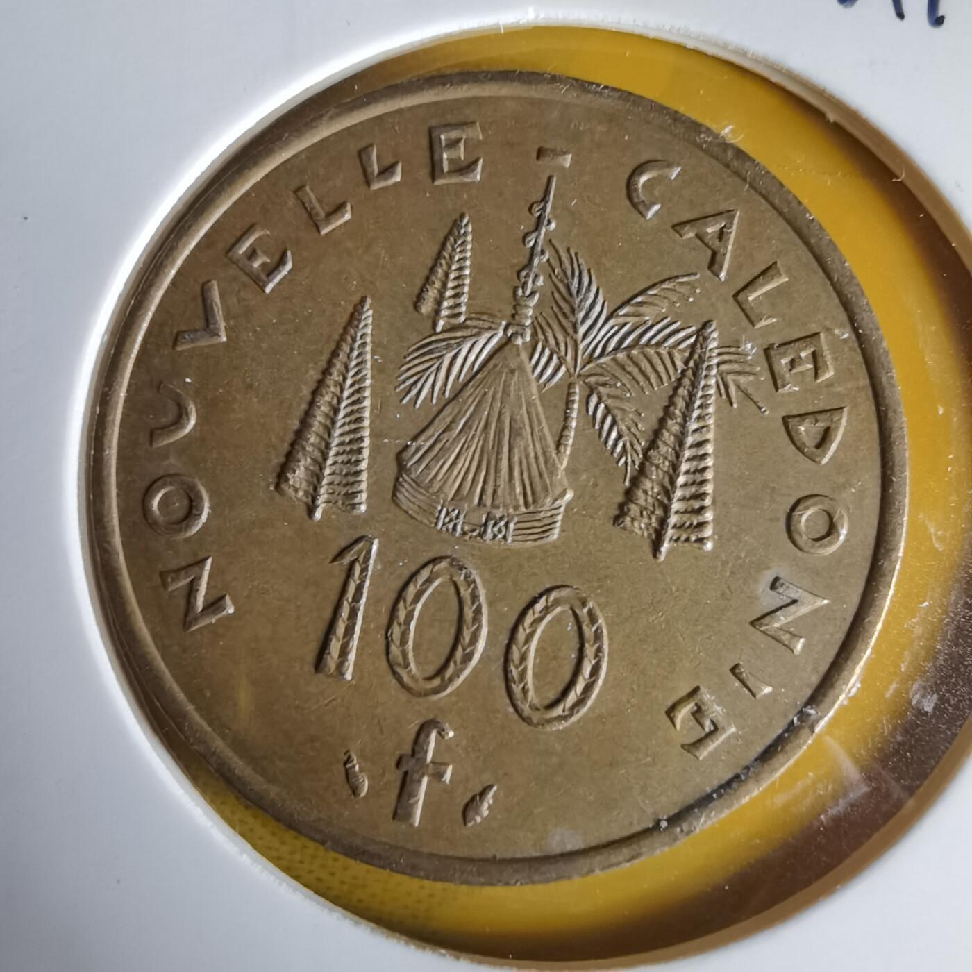 沼泽如烟--第1061场 法属新喀里多尼亚1994年100法郎